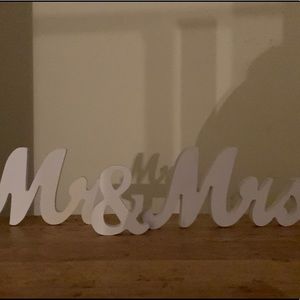Wedding Mr & Mrs Table Decor (Small)